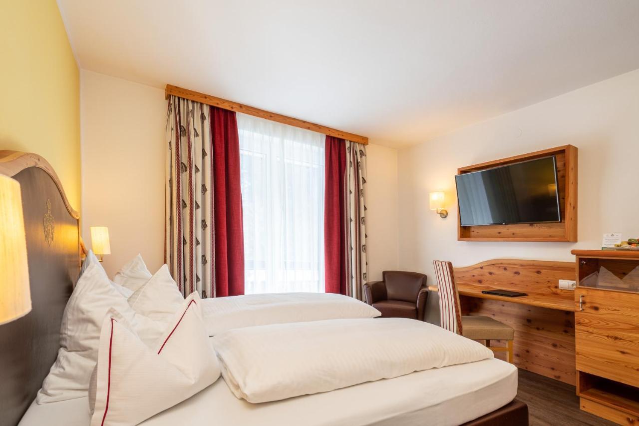 Hotel Trattlerhof Bad Kleinkirchheim Eksteriør billede
